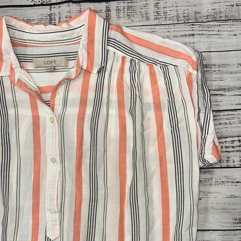 LOFT Coral and White Striped Top Sz. M - Picture 5 of 8